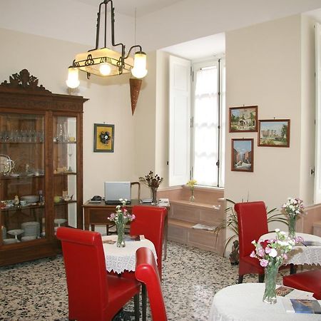 Beb Di Fiore Bed and Breakfast Napoli Eksteriør billede